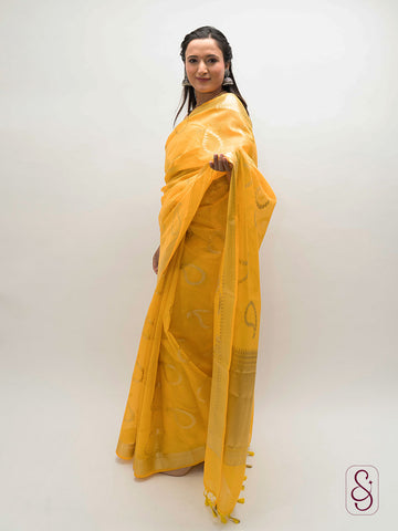 Banarsi saree with cotton mix tissue
