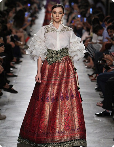 RUNWAY