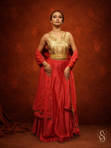 Silk vs. Synthetic: Why Traditional Indian Fabrics Suit the Sydney Climate?