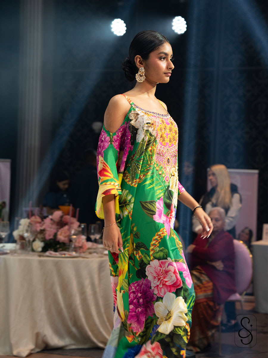 Elegant Cold-Shoulder Kaftan Dress