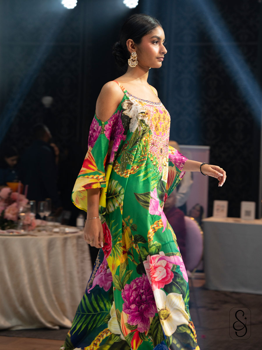 Elegant Cold-Shoulder Kaftan Dress