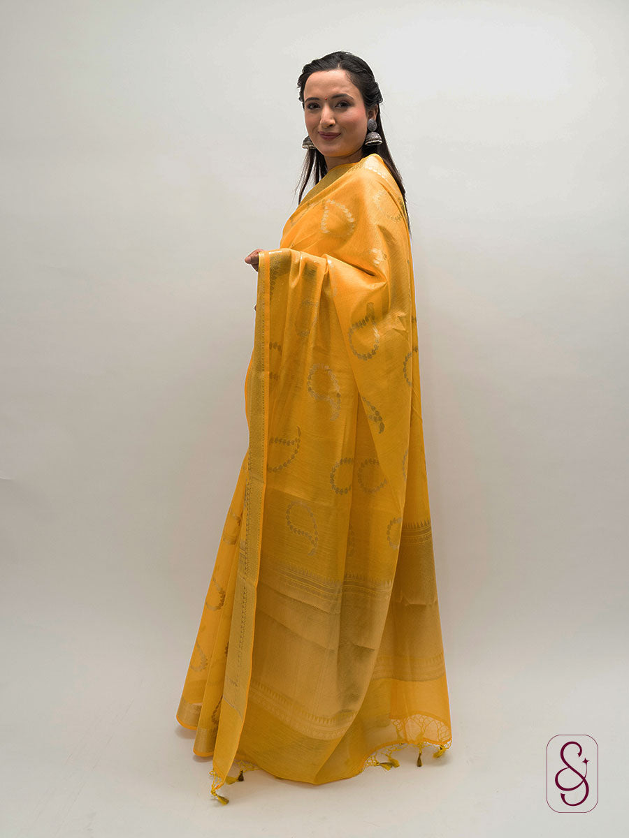 Banarsi saree with cotton mix tissue