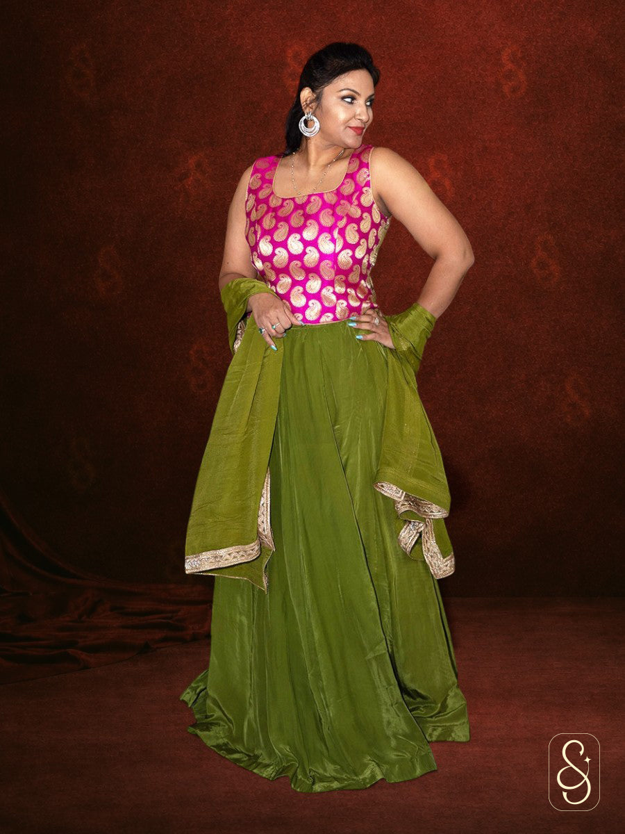 Elegant Green Crepe Lehenga With Banarasi Blouse