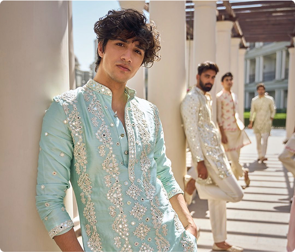 <b>KURTA SETS</b>